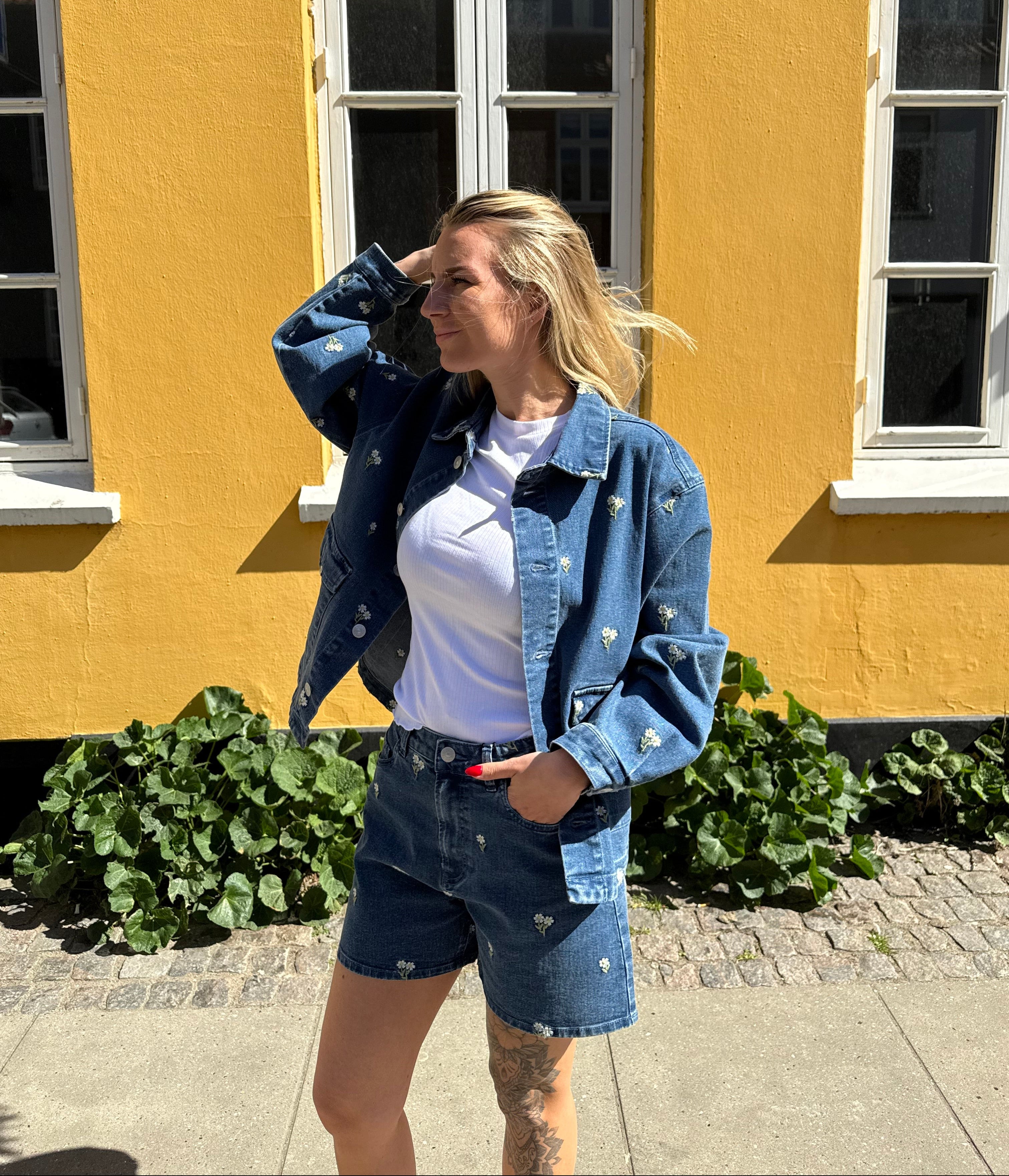 PCFLORA Shorts - Medium Blue Denim